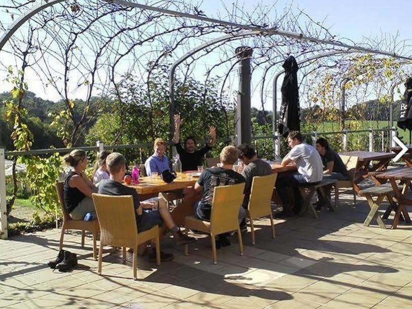 Morning Sun Vineyard Mornington Exterior photo